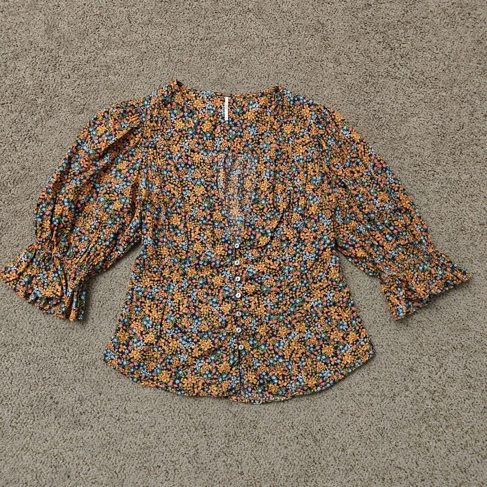 Free People Picnic Party Top Floral Button Front Puff Sleeve V-Neck Large L